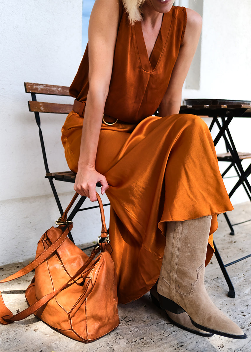THE ROW Leather Devon Tote Bag - Burgundy | Editorialist